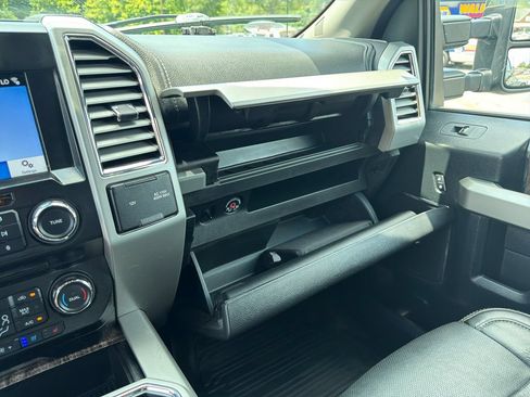 Used 2017 Ford F350 Lariat w/ Chrome Package AWD/4WD image 39