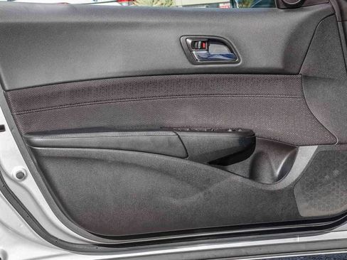 Used 2013 Acura ILX image 19