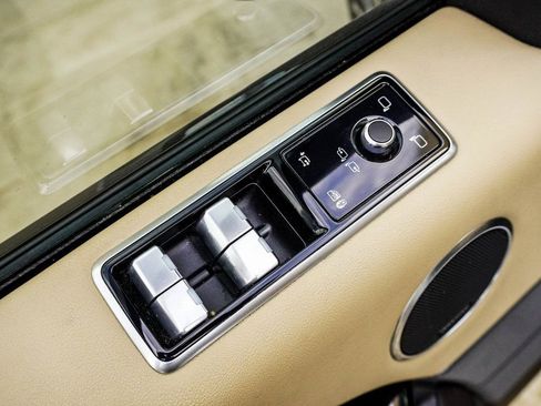 Used 2022 Land Rover Range Rover Sport HSE Silver Edition image 36