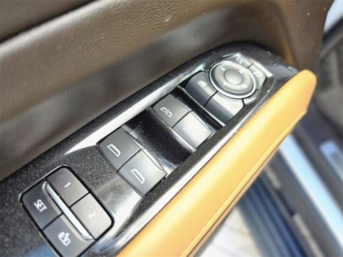 Used 2023 Cadillac Escalade Sport w/ Touring Package image 18