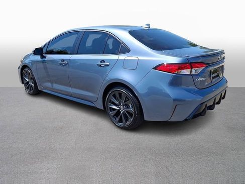 Used 2026 Toyota Corolla SE w/ SE Premium Package FWD image 6