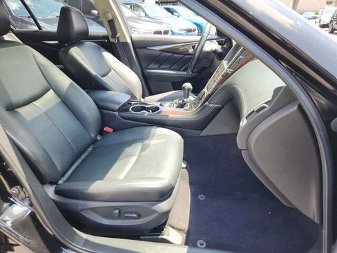 Used 2018 INFINITI Q50 Luxe w/ Essential Package (3.0T Luxe) image 15