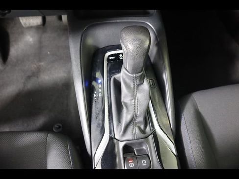 Used 2022 Toyota Corolla SE FWD image 24