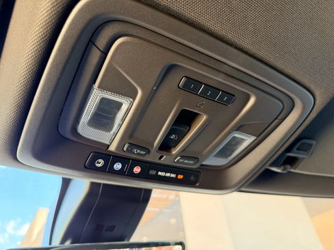 Used 2021 GMC Sierra 1500 SLT RWD image 26