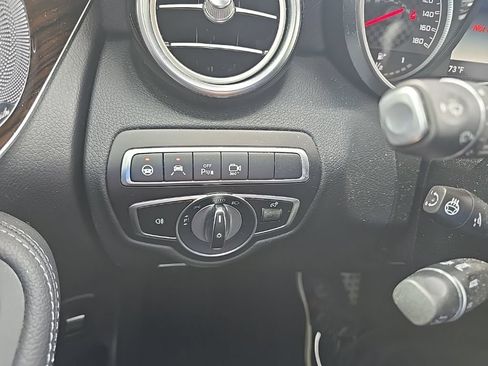 Used 2019 Mercedes-Benz GLC 43 AMG 4MATIC image 21