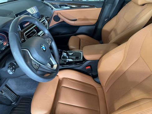 Used 2024 BMW X3 sDrive30i w/ Convenience Package w/ZPA RWD image 3