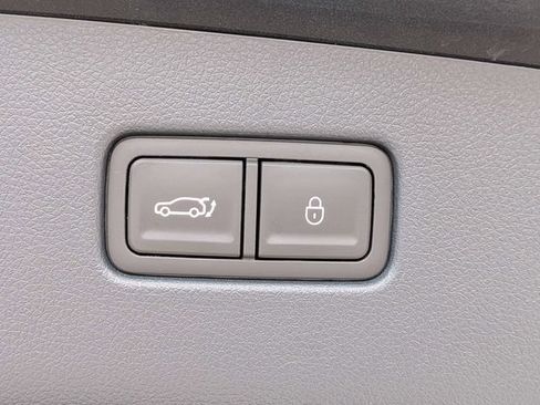 Used 2025 Genesis Electrified GV70 AWD/4WD image 15