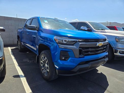 Used 2023 Chevrolet Colorado LT w/ LT Convenience Package III AWD/4WD image 1