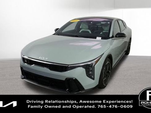 Used 2025 Kia K4 GT-Line w/ GT-Line Premium Package FWD image 4