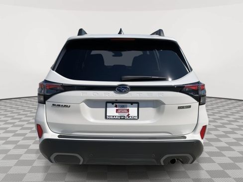 Used 2025 Subaru Forester Limited w/ Popular Package AWD/4WD image 14