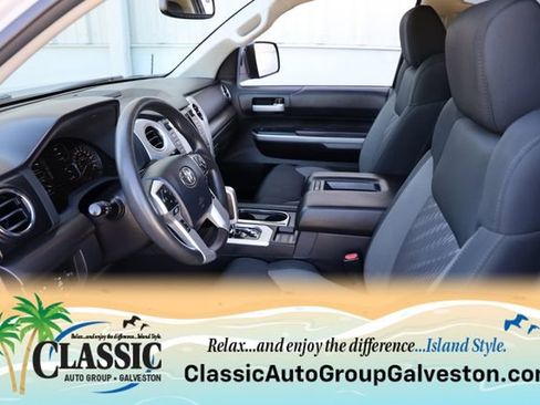 Used 2018 Toyota Tundra SR5 w/ TRD Off Road Package image 11