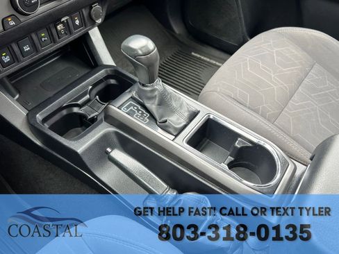 Used 2017 Toyota Tacoma TRD Off-Road w/ Premium & Technology Package image 45