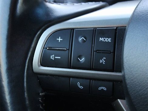 Used 2020 Lexus GX 460 Premium w/ Premium Package image 30