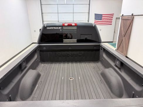 Used 2018 GMC Sierra 3500 Denali w/ Duramax Plus Package image 8