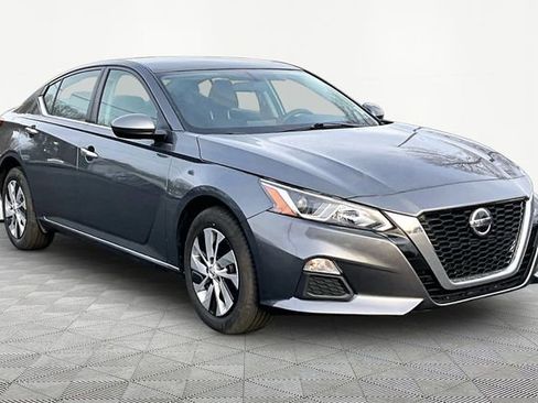 Used 2020 Nissan Altima 2.5 S image 1