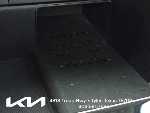 Certified 2023 Kia Sorento SX FWD image 49