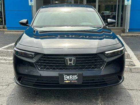 Used 2025 Honda Accord SE image 2