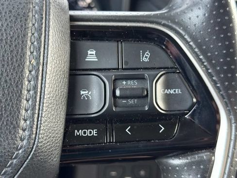 Used 2022 Toyota Tundra SR5 w/ Convenience Package RWD image 24