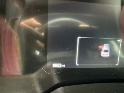 Used 2025 Toyota Corolla SE w/ SE Premium Package FWD image 10