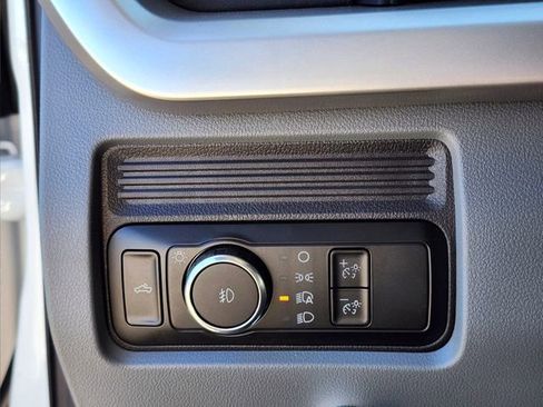 New 2025 Ford F550 4x4 Regular Cab Super Duty image 24