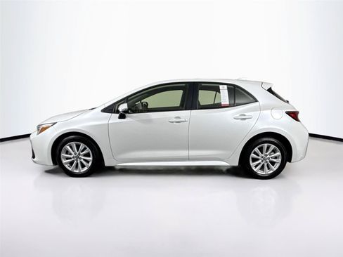 Certified 2025 Toyota Corolla SE FWD image 13
