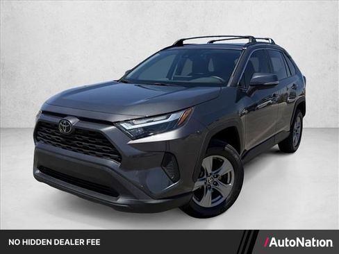 Used 2023 Toyota RAV4 XLE w/ Convenience Package FWD image 1