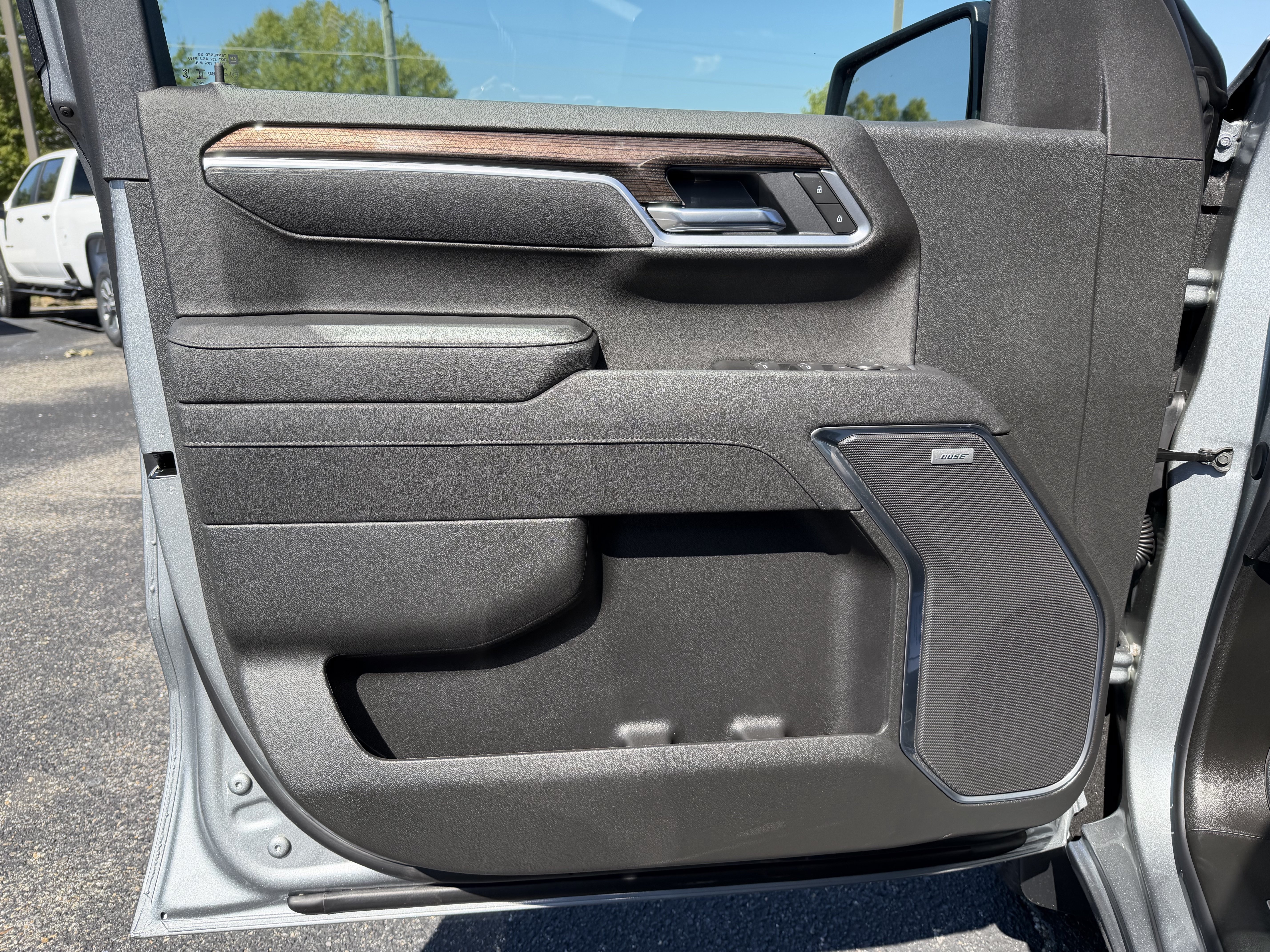 New 2026 Chevrolet Silverado 1500 RST w/ RST All Star Premium Package AWD/4WD image 10