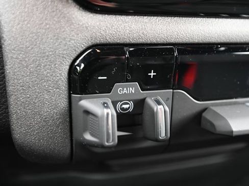 Used 2025 RAM 1500 Tradesman AWD/4WD image 14