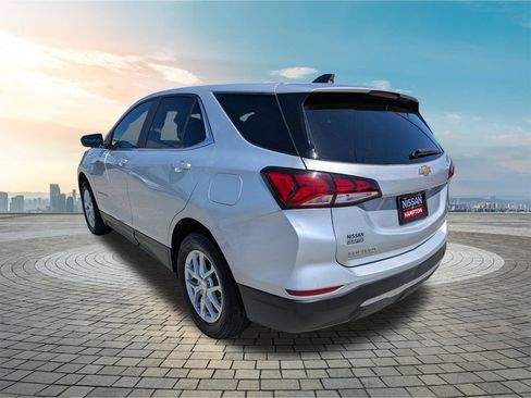 Used 2022 Chevrolet Equinox LT AWD/4WD image 7