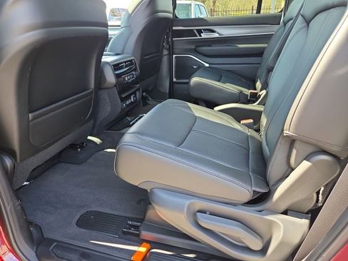 New 2026 Jeep Grand Wagoneer 2WD w/ Premium Group I image 5