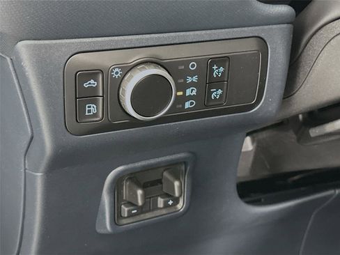 New 2026 Ford Maverick XLT image 14