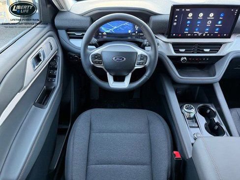 New 2026 Ford Explorer Active image 26