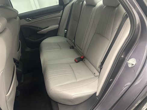 Used 2018 Honda Accord EX-L image 13