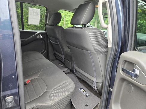 Used 2015 Nissan Frontier PRO-4X AWD/4WD image 26