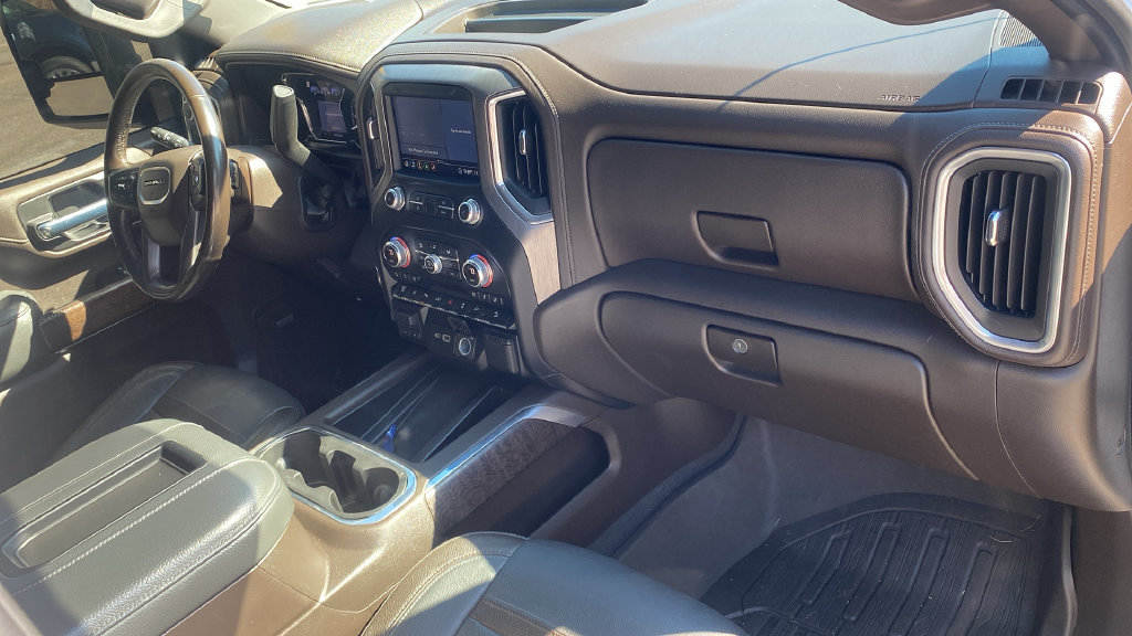 Used 2020 GMC Sierra 2500 Denali w/ Denali Ultimate Package AWD/4WD image 11