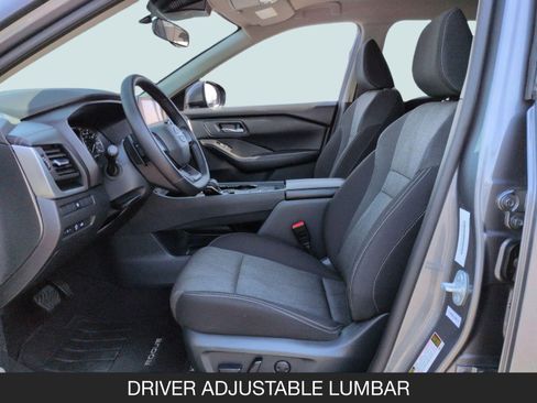 Certified 2025 Nissan Rogue SV image 14