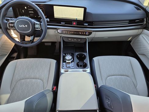 New 2026 Kia Carnival SX w/ SX Dark Edition Package image 19