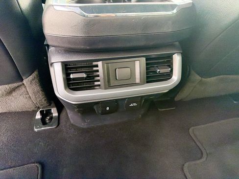 Used 2023 Ford F150 Lariat AWD/4WD image 18