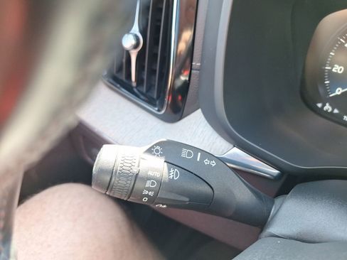 Used 2020 Volvo XC60 T6 Inscription w/ Protection Package Premier image 23