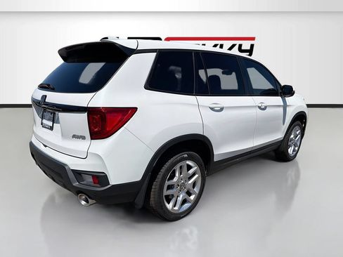 Used 2025 Honda Passport EX-L image 7