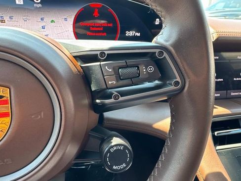 Used 2022 Porsche Taycan Turbo image 25