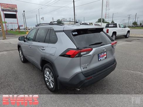 Used 2023 Toyota RAV4 XLE Premium AWD/4WD image 27