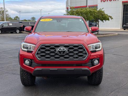 Certified 2023 Toyota Tacoma TRD Off-Road AWD/4WD image 2