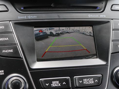 Used 2013 Hyundai Santa Fe Sport 2.0T AWD/4WD image 31