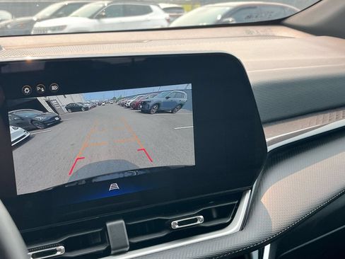 Used 2025 Chevrolet Equinox LT FWD image 22