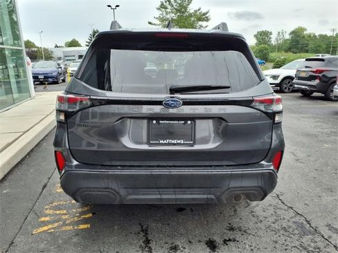 Used 2025 Subaru Forester Limited image 4