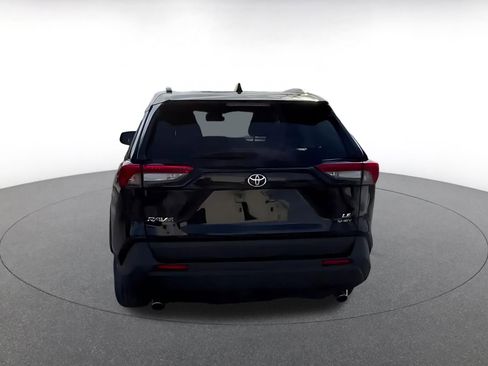 Used 2025 Toyota RAV4 LE image 12