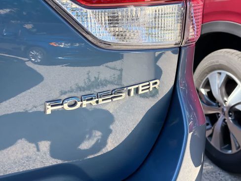 Certified 2024 Subaru Forester Premium AWD/4WD image 5