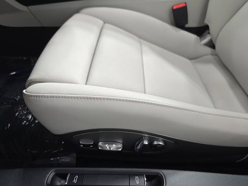 Used 2025 Porsche 718 Boxster GTS image 23