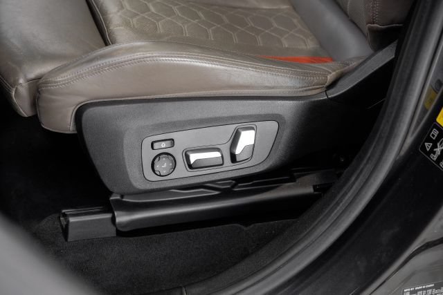Used 2021 BMW X3 M w/ Executive Package AWD/4WD image 41